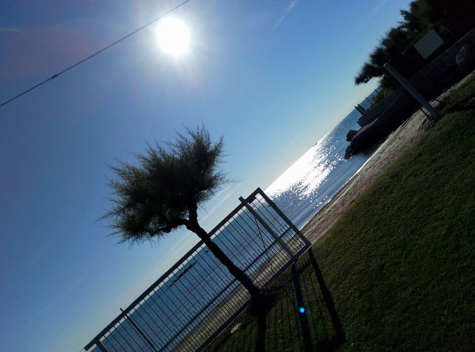 Agriturismo Frontemare Джулианова Екстериор снимка